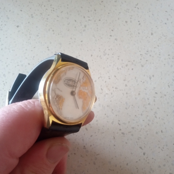 Escort Swiss Made Watch - Picture 3 of 7